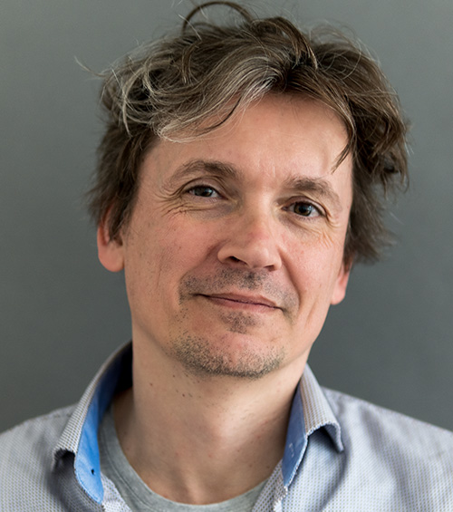 Portrait of Dimitry van den Berg, artist at Dead End Gallery