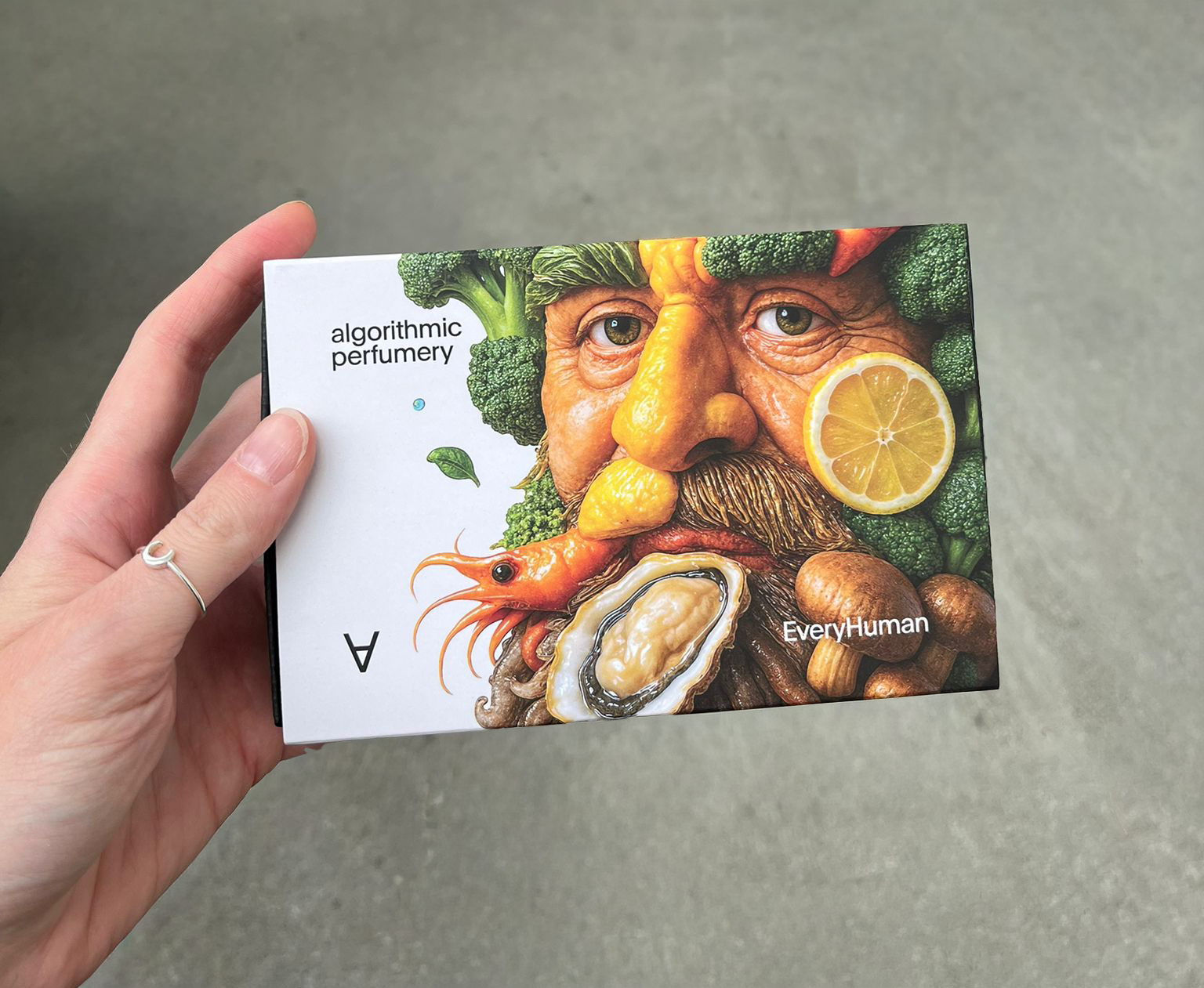 Algorithmic Perfumery